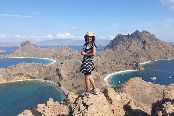 1- day Komodo Island Hopping Tour by Speed Boat departure From Labuan bajo - The 5:30 am pickup and speedboat departure