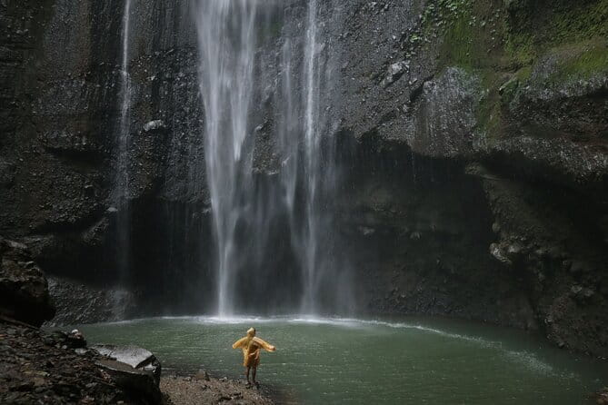1 Day Mount Bromo Sharing Tour Package from Malang - What the $33.74 price really covers