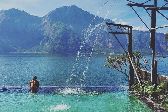 2 Days Mount Batur Sunrise Trekking With Private Ubud Day Tour - Sunset, camp, and the early sunrise