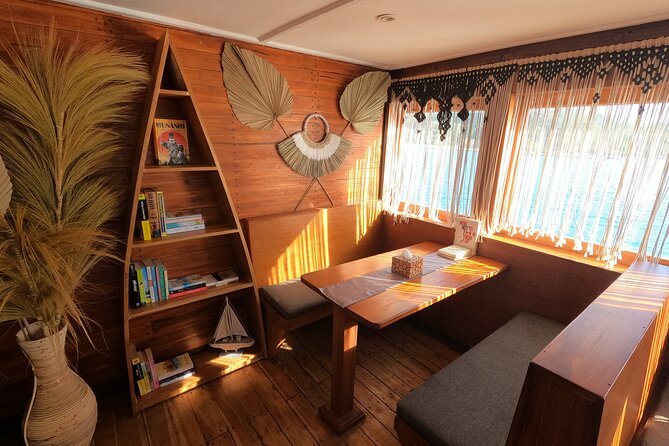 3 Days Deluxe Boat Private Cabin Sailing Trip in Komodo Island - Day three: a gentler finish at Kanawa