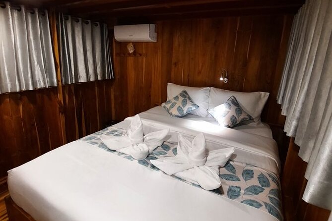 3 Days in Labuan Bajo with accommodation - Komodo Island: the dragon encounter