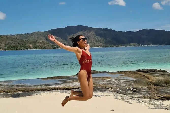3 Days Lombok Sharing Tour - Day two: turtles, coral, and underwater art