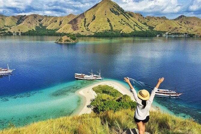 3D2N Sailing Komodo Living on Board Fiday to Sunday (Labuan Bajo) - Day two: Padar sunrise and the best-known islands