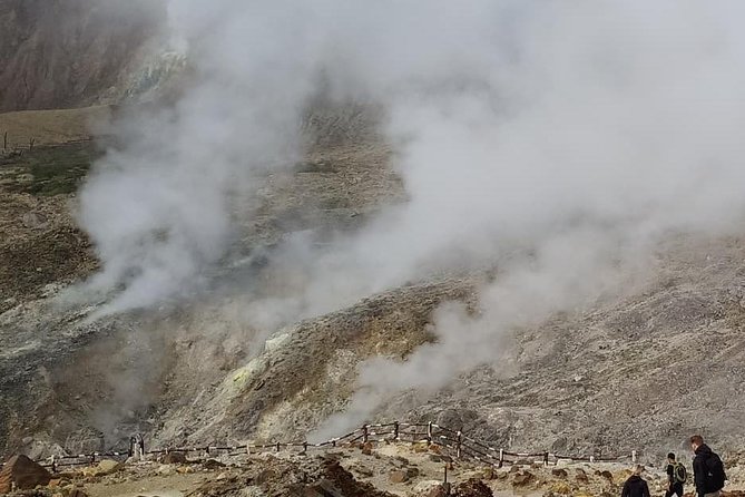3D2N trip kawah putih-papandayan vulcan-nagavillage-green canyon - Day 2: Papandayan sunrise and Kampung Naga