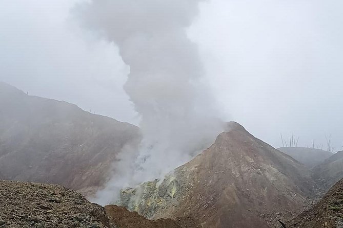 3D2N trip kawah putih-papandayan vulcan-nagavillage-green canyon - Who will enjoy this trip most