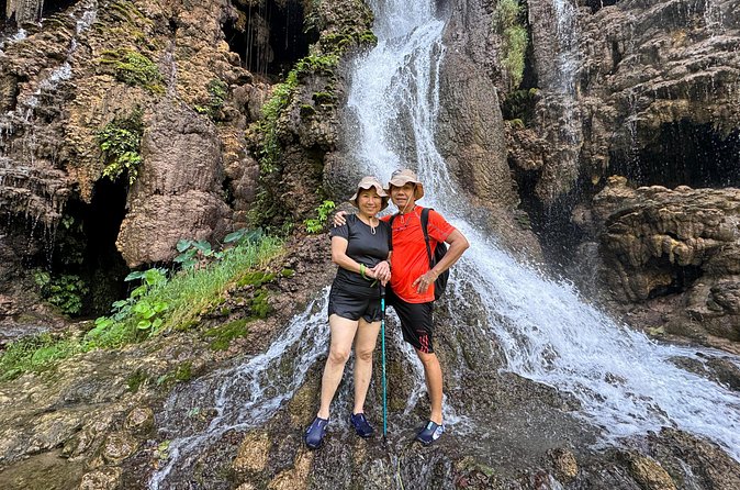 3D2N Ultimate Tumpak Sewu, Bromo & Ijen Adventure Tour - The Ijen crater lake and sulfur miners