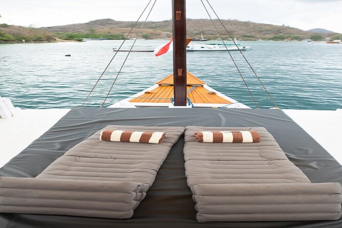 3Days Komodo Tour By Private Boat for 4 pax - Day 2: Padar’s famous view and the water around Komodo