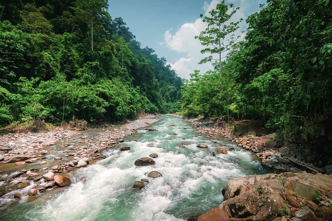 8 days group tour in Sumatra - Day 2: Medan sights, then the road to Bukit Lawang