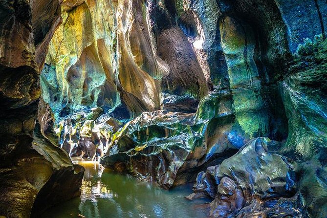 Adventures Tour : Bali Hidden Canyon Trekking - Beji Guwang - Tegenungan Waterfall: a strong second stop