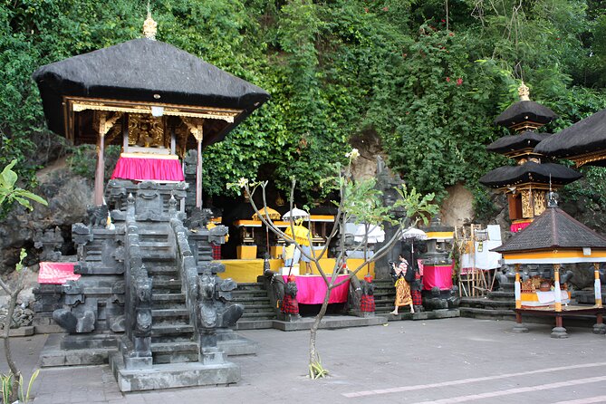 Amazing Private East Bali Full-Day Tour - Ujung Water Palace and the final grand stop