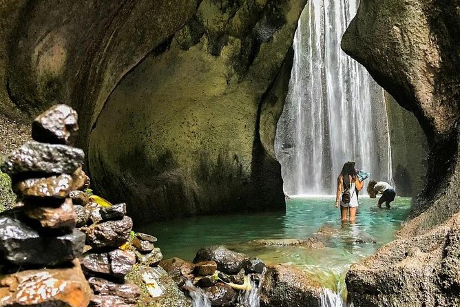 Amazing Private Tour: Lempuyang temple, Tirta gangga, Tukad cepung waterfall - The driver makes a big difference