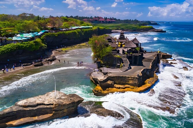 Amazing Tanah Lot and Uluwatu Temple Tour - Taman Ayun and its calm water gardens