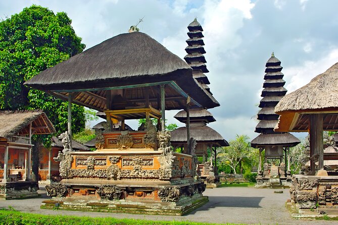 Amazing Tanah Lot and Uluwatu Temple Tour - Why a private driver makes this route worthwhile