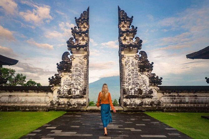 Bali 3 Days Private Tour-Bali Highlight - Day 3: Lake Bratan, Jatiluwih, and sunset at Tanah Lot