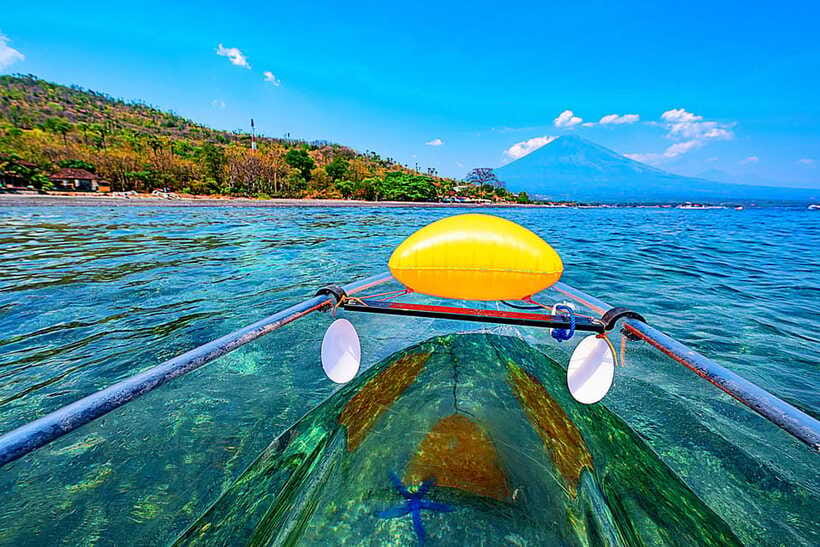 Bali/Amed: Transparent Kayak Experience - Who should book this activity?