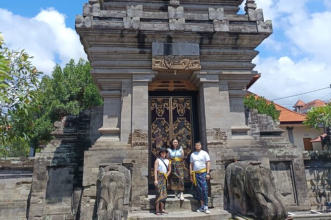 Bali Benoa Shore Excursion for cruise's passenger - All Inclusive - Batuan Temple and Bali’s Hindu traditions