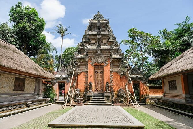 Bali Full-Day Tours : Waterfall and Ubud Destination Trip - Tegenungan Waterfall: a lively first stop