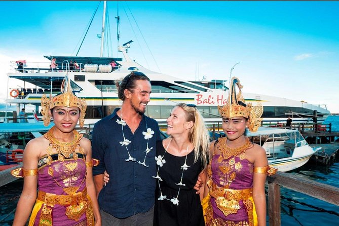 Bali Hai Cruise: Sunset Dinner Cruise Activity(FUN TRIPS) - Live music, cabaret, and the evening’s best moment