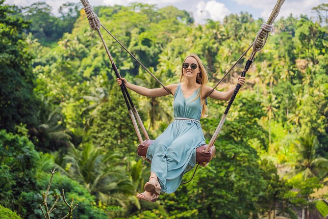 Bali Instagram: Gate of Heaven Temple Tour - Tegalalang shows Bali’s famous rice terraces
