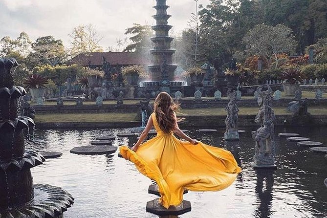 Bali Instagram Most Iconic Spots Private Tour - Guide style and the small details that matter