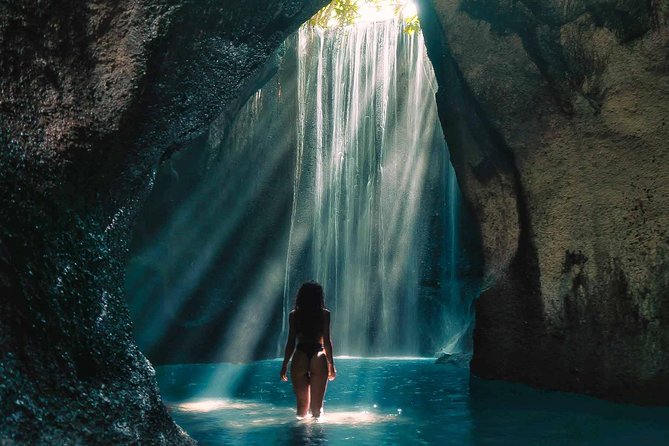 Bali Instagram Tour : Heaven Gate Tour - Tirta Gangga - Tukad Cepung Waterfalls - Booking details worth confirming