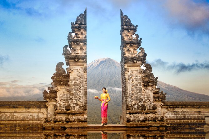 Bali Instagram Tour - Lempuyang Bali Gate of Heaven - Lempuyang Temple and the Gate of Heaven