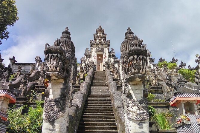 Bali Instagram Tour: The Most Scenic Spots - Lempuyang Temple and the Gates of Heaven