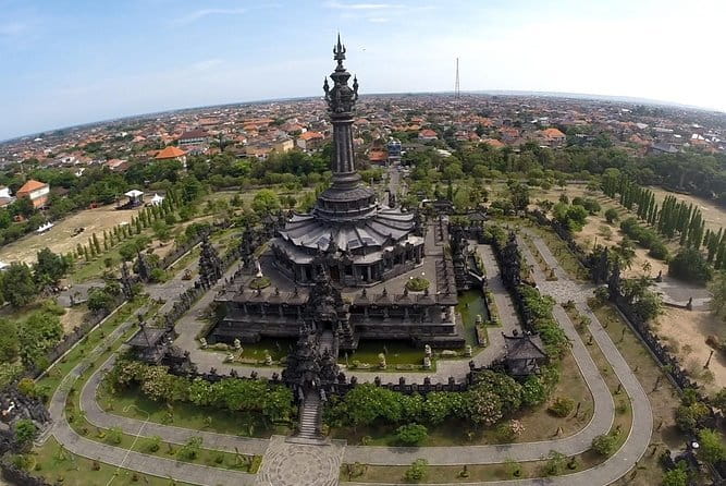 Bali Lempuyang Temple with Blue Lagoon Snorkeling - Should you book the Lempuyang and Blue Lagoon tour?