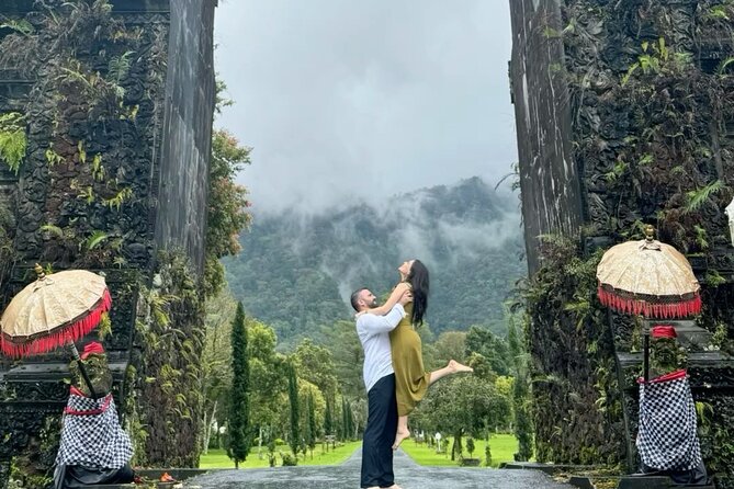 Bali : Private Fullday trip, Discover North Bali Destination - The optional stops: lakes, hot springs, and temples