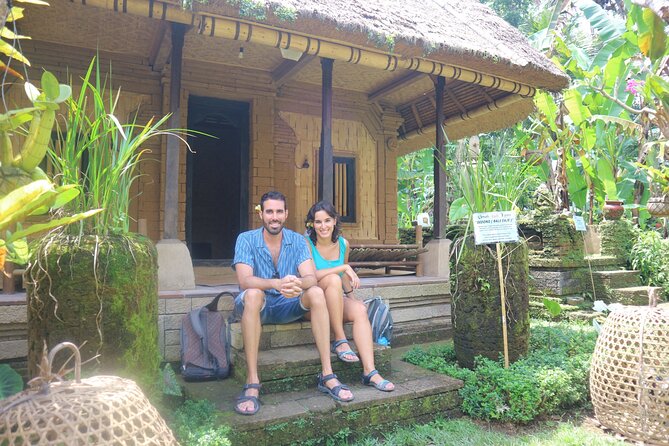 Bali Private tour - Kanto Lampo, a smaller waterfall stop