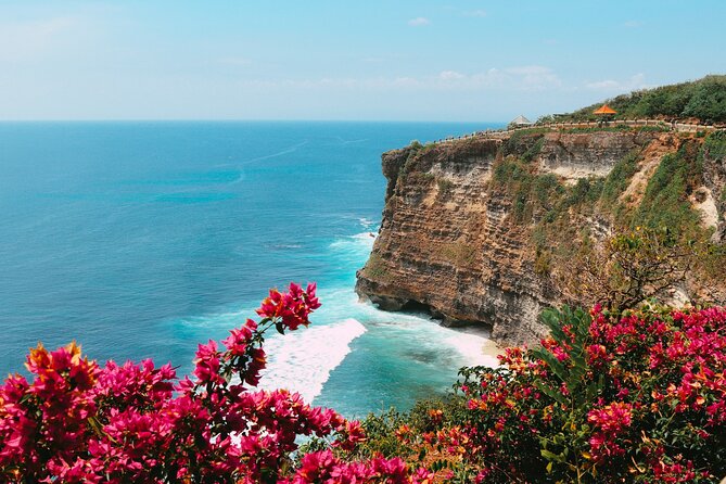 Bali's Best Sunset: Uluwatu Kecak Dance & Dinner Jimbaran Beach - Padang Padang Beach gives the afternoon a gentle start
