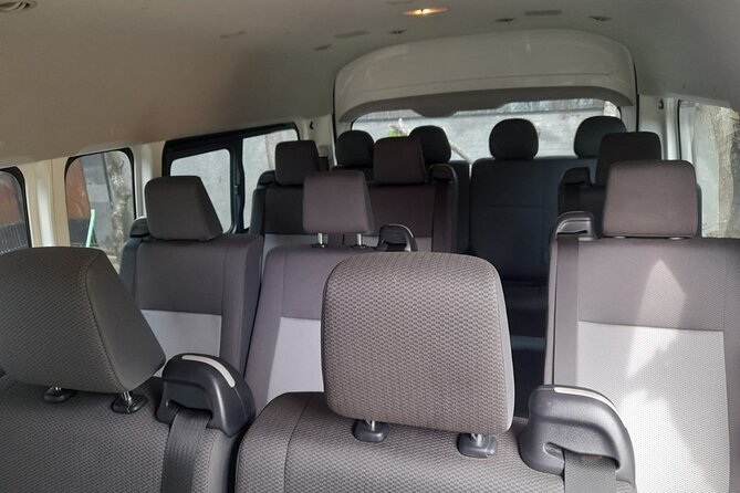 Bali Shuttle Bus Service - Leaving Seminyak and finding the pickup point