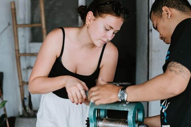 Bali: Silver Jewelry Making Class in Kuta - Choosing Between A Ring, Earrings, And A Pendant