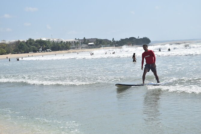 Bali Surf Lesson in Kuta by Dekom - Private Teaching Versus a Group Booking