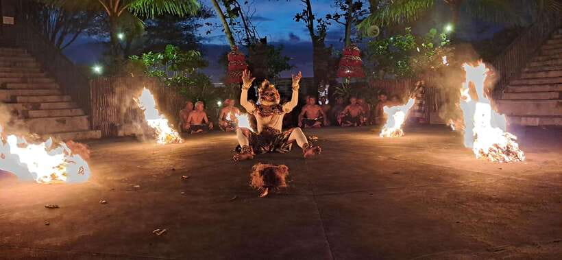 Bali: Tanah Lot Temple Sunset Kecak & Fire Dance Show Ticket - Who this experience suits best