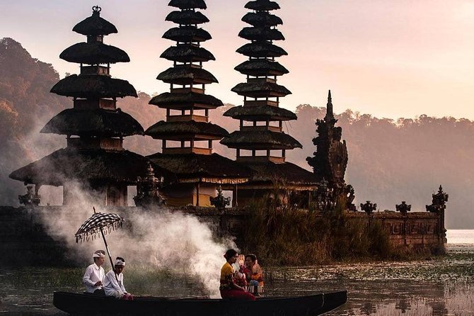 Bali Tour Customized With Local Guide - Ubud: crafts, swings, rice terraces, and holy water