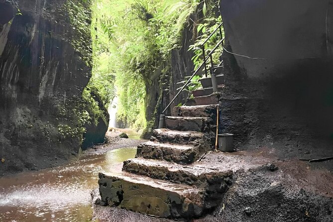 Bali Tour : Tegenungan - Tukad Cepung - Kanto Lampo - Tibumana Waterfall - Tibumana, the calm middle stop