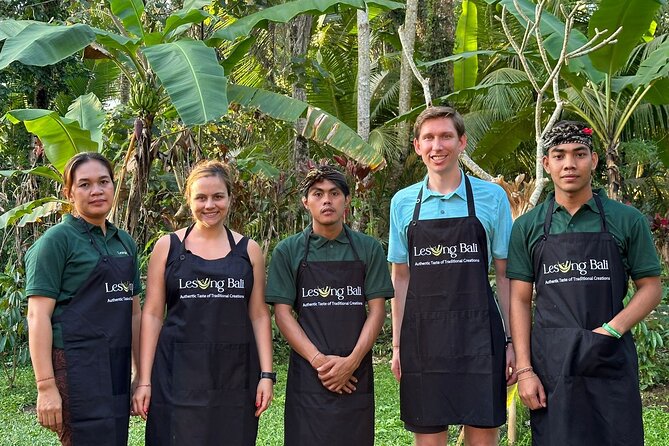 Balinese Authentic Cooking Class in Ubud - The farm and the ingredients you will actually use