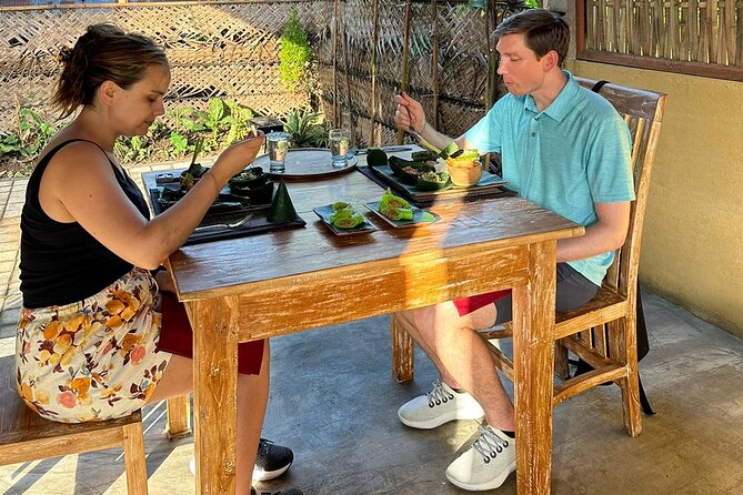 Balinese Authentic Cooking Class in Ubud - Group size, guides, and the feel of the day
