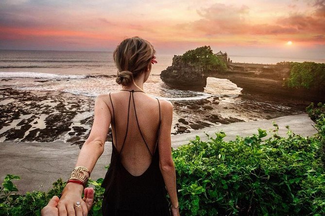 Balinese Cooking Class & Tanah Lot Temple Visit - Private & All-Inclusive - One hour at Tanah Lot Temple