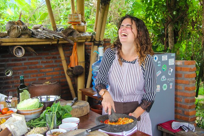 Balinese Vegan Cooking Class with Fresh Harvesting & Garden Tour - Key points to know