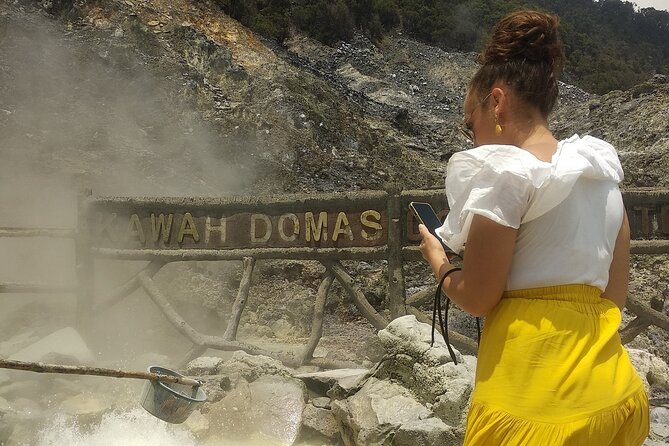 Bandung Volcano Sightseeing and Hot Spring Private Tour - Rancabali tea country
