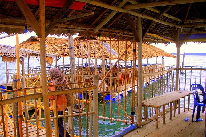 Batam Full-day Tour with Kelong Lunch - Starting at Welcome to Batam Monument