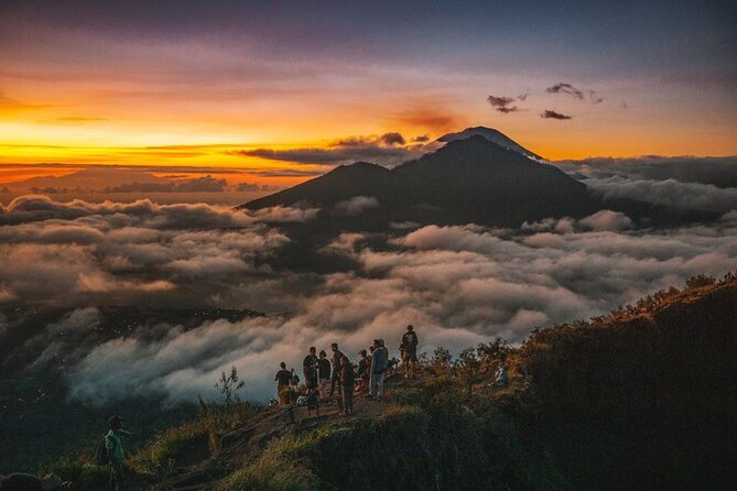 Batur Volcano Trekking - Sunrise over the caldera and lake