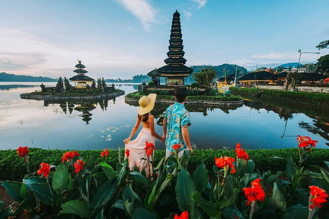 Best Day Tour - #3 World Cleanest Traditional Village - What the private format changes