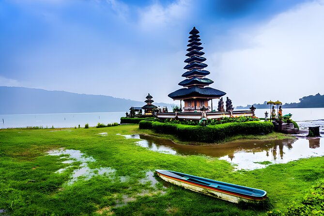 Best of North Bali Tour, Hot Spring, Waterfall, Lake Temples - Banyumala Twin Waterfall, the day’s most active stop