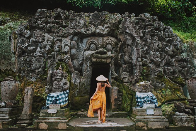Best of Ubud Attractions: Private All-Inclusive Tour - Lunch and the jungle swing are optional choices