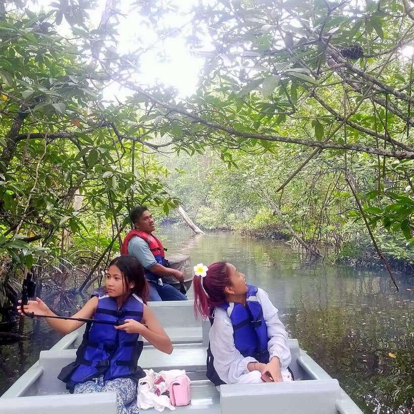 (: BINTAN :) Full Day Tour ( PRIVATE tour ) - Kelong Seafood, with the bill kept separate