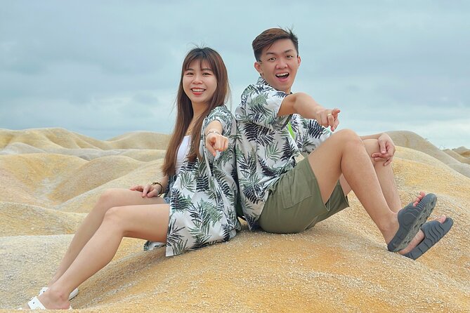 Bintan Sand Dune & Blue Lake Tour - What happens during the two-hour visit