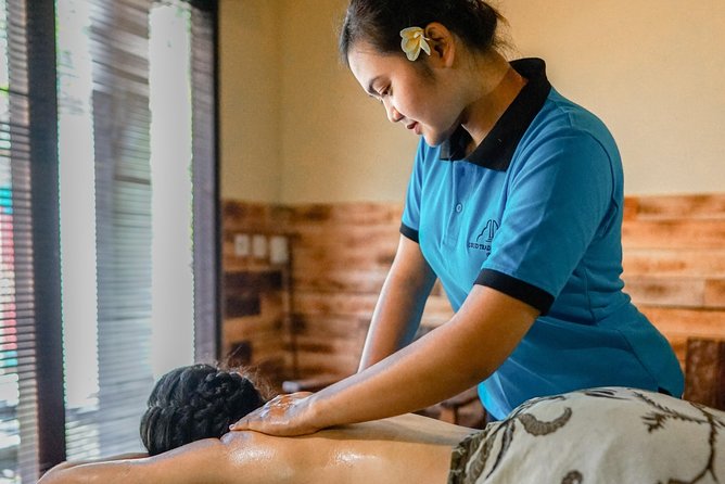 Body Massage Experience in Ubud Traditional Spa - The full-body massage